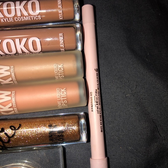 SOLD - Picture 4 of 10